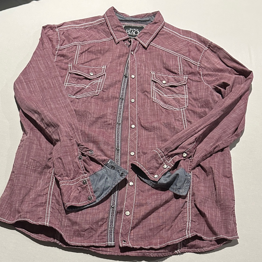 Buckle Black Maroon Shirt